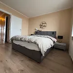 Apartment Luxe Seaview *
