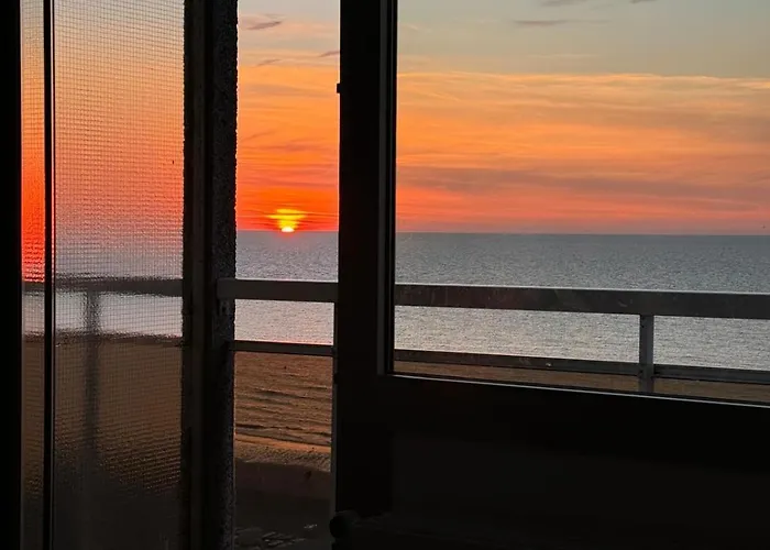 Luxe Seaview 公寓 布兰肯贝赫